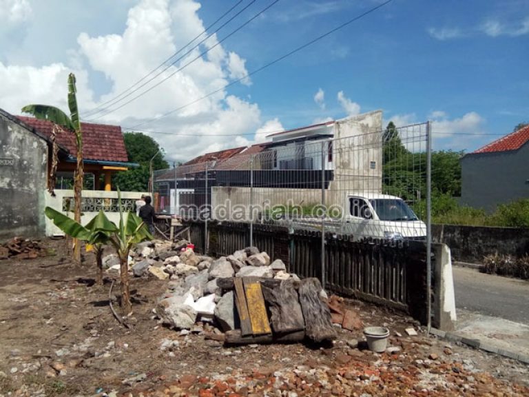 Pabrik Produsen Toko Pintu Pagar BRC Sewon Bantul