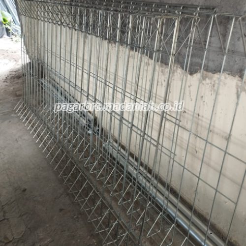 Pabrik Produsen Toko Pagar BRC Kraton Yogyakarta Pabrik Produsen Toko Pagar BRC Kraton Yogyakarta