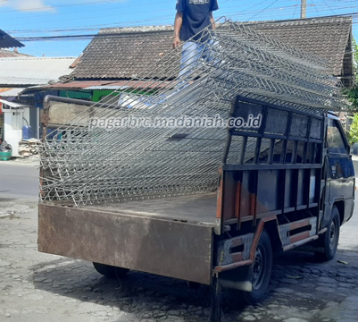 Pabrik Produsen Toko Pagar BRC Denpasar Utara